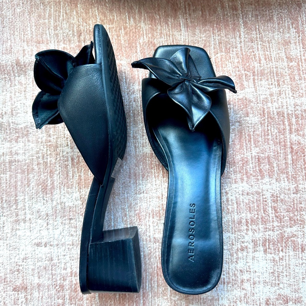 Aerosoles Block Heel Slide Size 8 - image 1